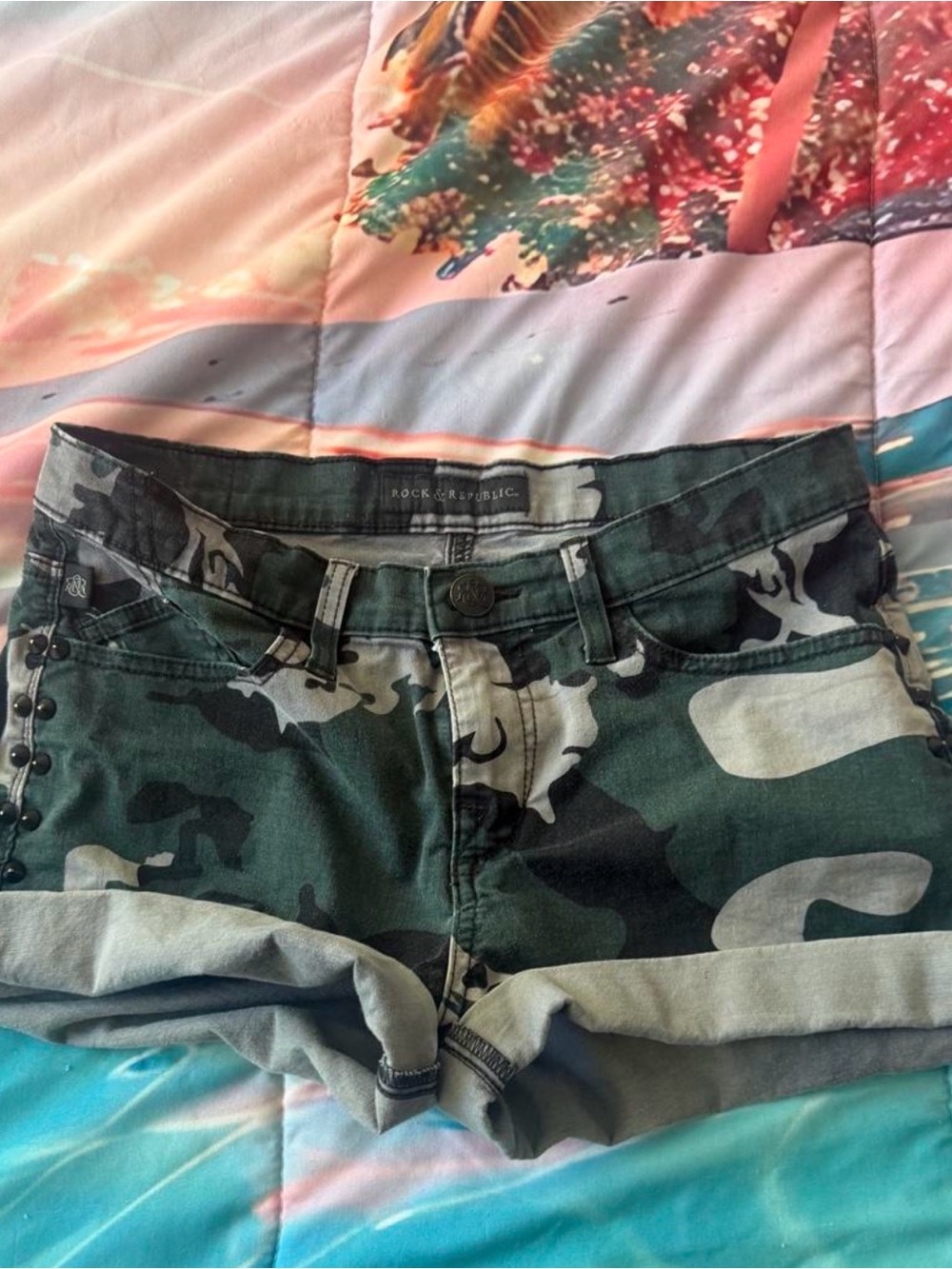 Rock & Republic Green Camo Roll-Hem Cargo Shorts